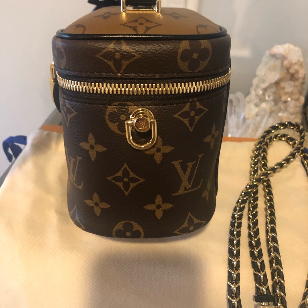 ✨🖤Louis Vuitton Vanity PM & Insert🖤✨ - Picture 15 of 16